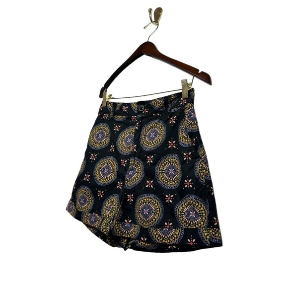 ANTHROPOLOGIE MAEVE Medallion Print Shorts Abstract City Black 4 - Picture 6 of 11